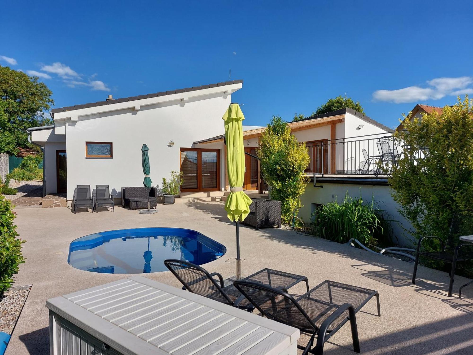 Village Romantic Apartments Near Cesky Krumlov (Adults Only) Strizov Dış mekan fotoğraf