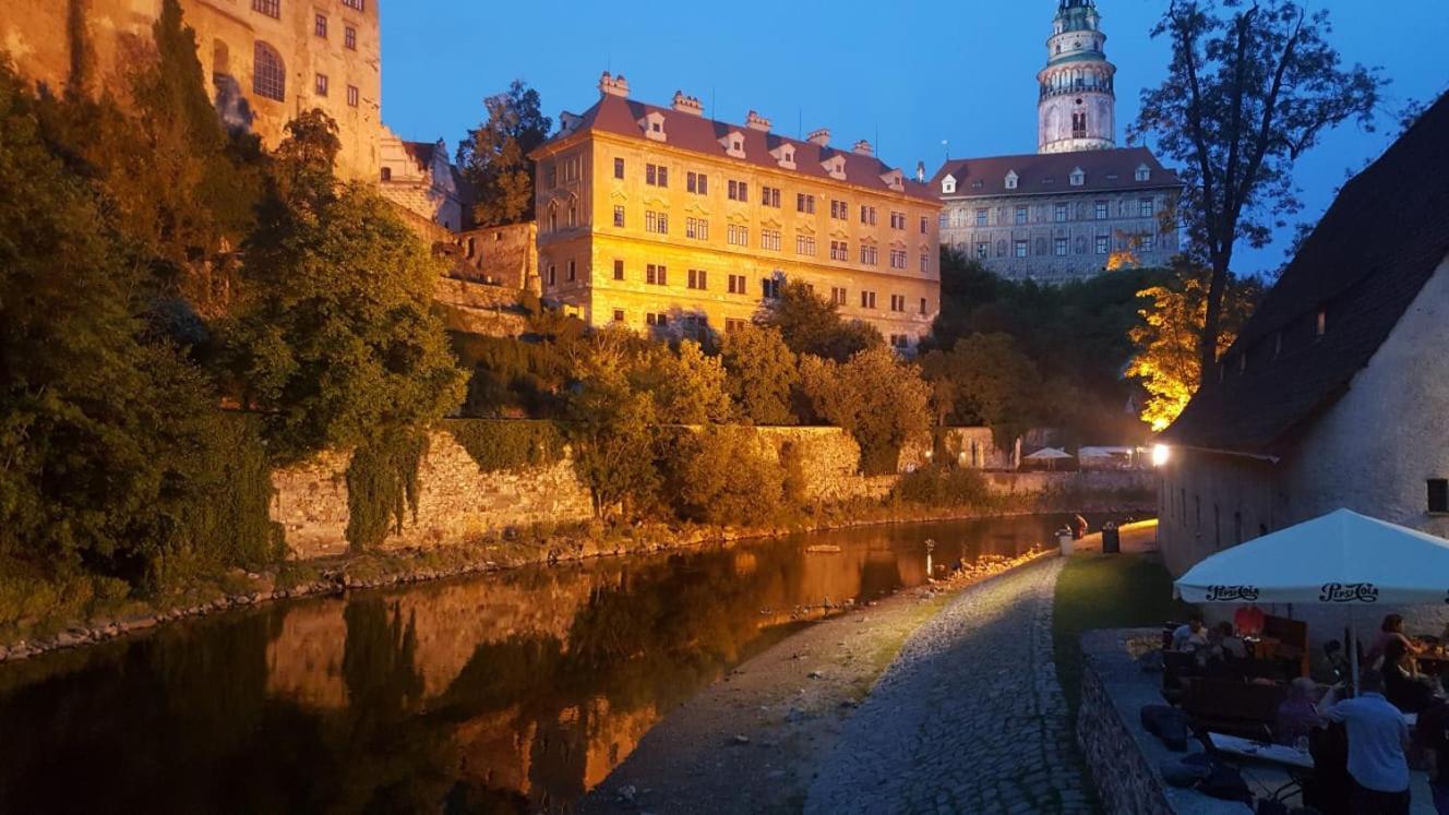 Village Romantic Apartments Near Cesky Krumlov (Adults Only) Strizov Dış mekan fotoğraf
